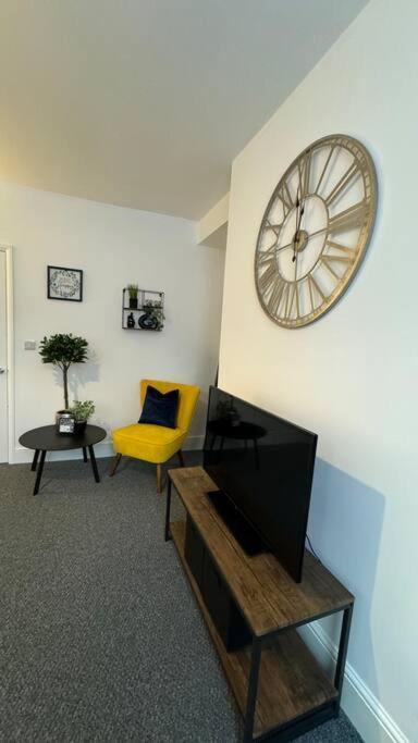 Cosy Home In Barnsley Centre エクステリア 写真