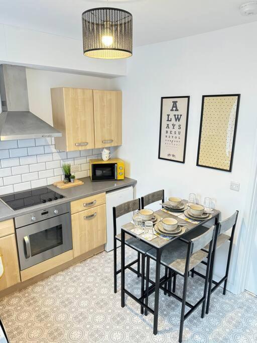 Cosy Home In Barnsley Centre エクステリア 写真
