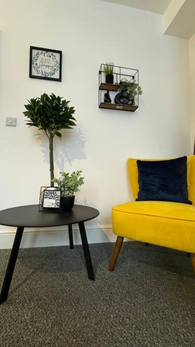 Cosy Home In Barnsley Centre エクステリア 写真